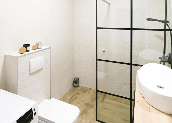 Krnic By Guide * Konjevrate